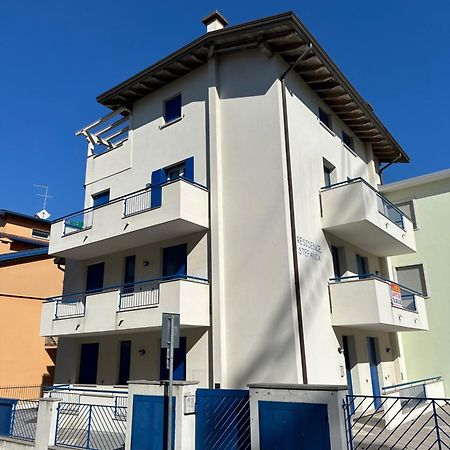 Residence Stefania - Agenzia Cocal Каорле Экстерьер фото